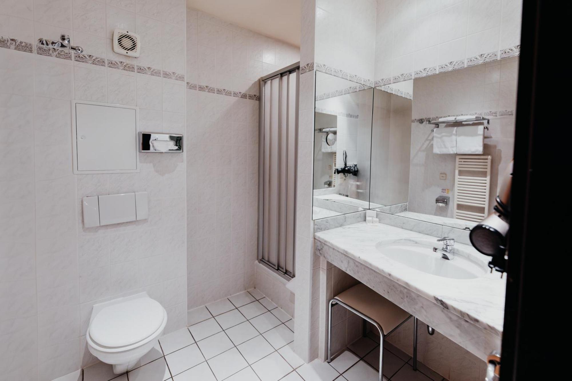Sonnenhotel Hoher Hahn شفارتسنبرغ المظهر الخارجي الصورة